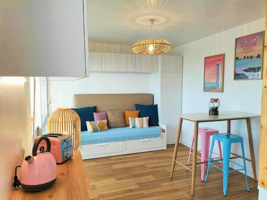 Apartment Face Pieds Dans L'eau